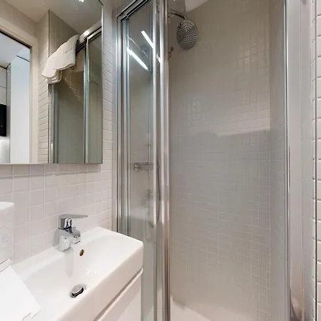Comfort In A Premium Residence- Sport Rooftop Apartment *