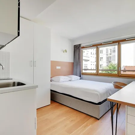 Arc De Triomphe Avec Rooftop * פריז