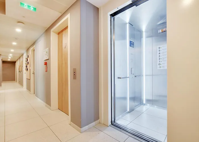 Arc De Triomphe Avec Rooftop Paris